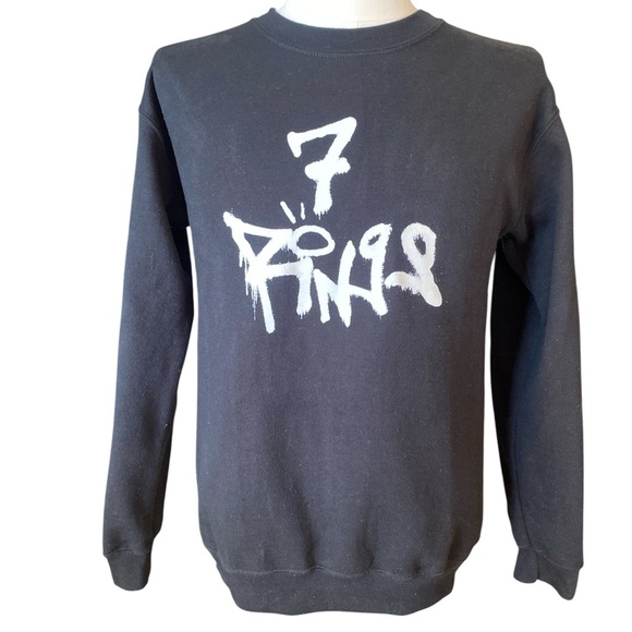 7 ring Ariana Grande sweatshirt SZ S - Picture 1 of 6